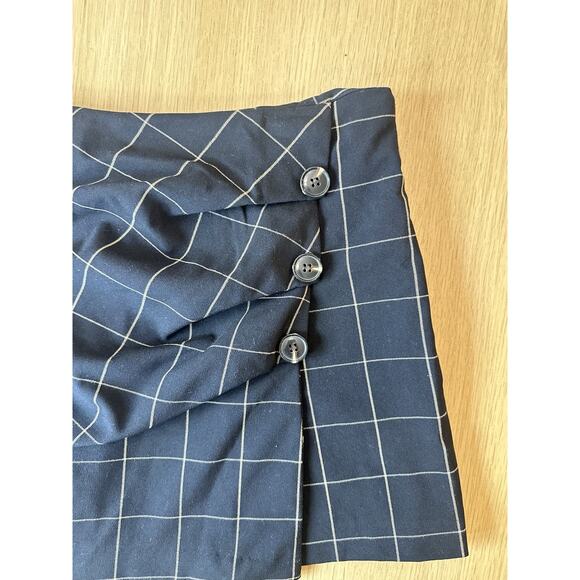 Zara Plaid Rushed Schoolgirl Skort Size Large 2134 - Picture 2 of 6
